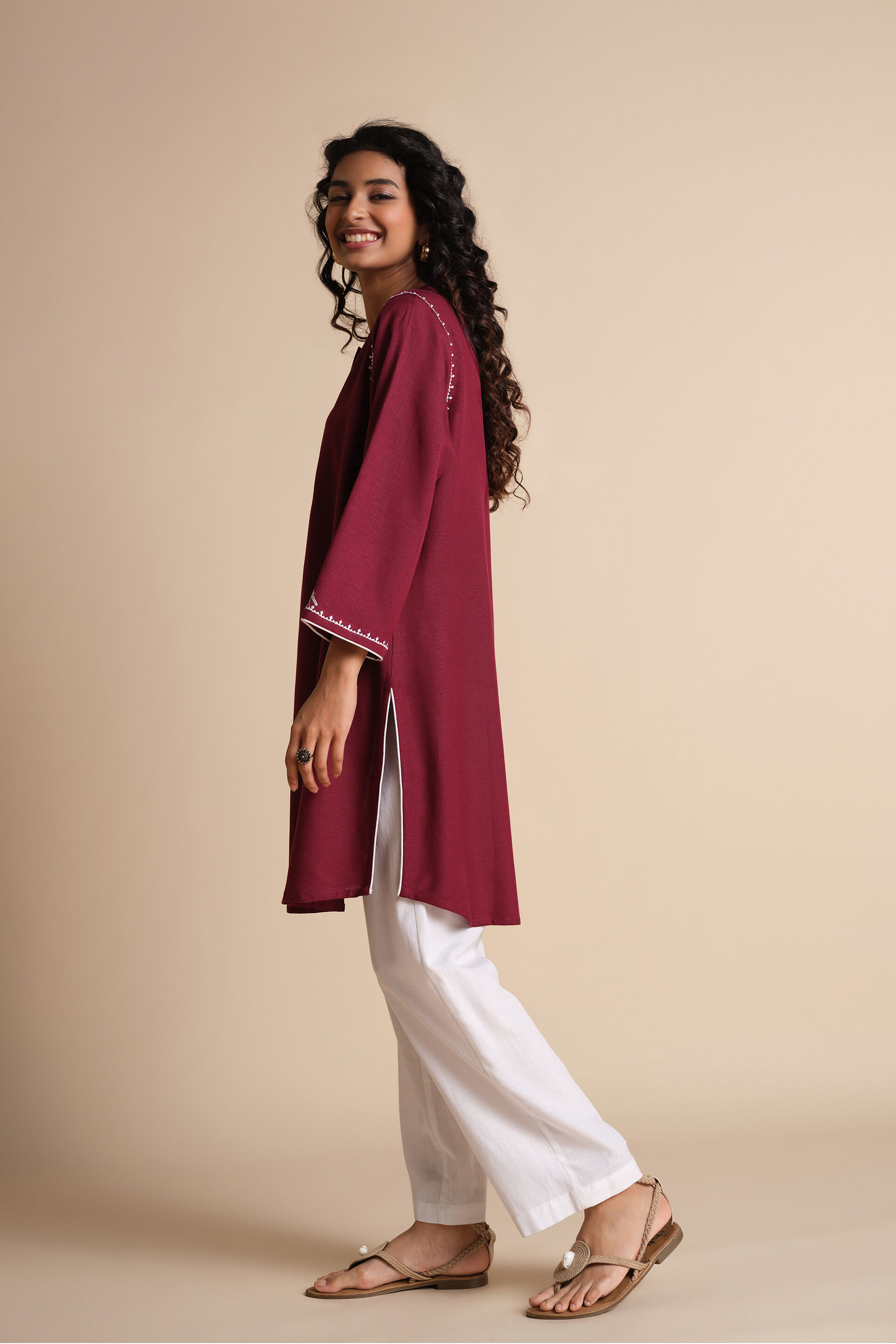 Rohais Tunic, Wine, image 4